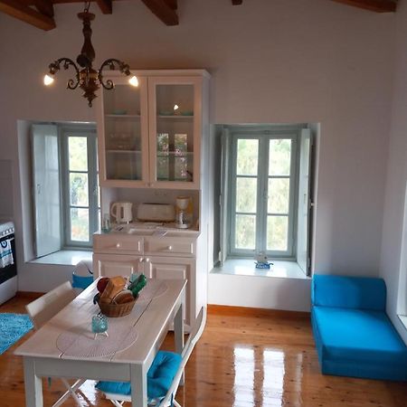 Iolis Loft Hydra Apartment Bagian luar foto