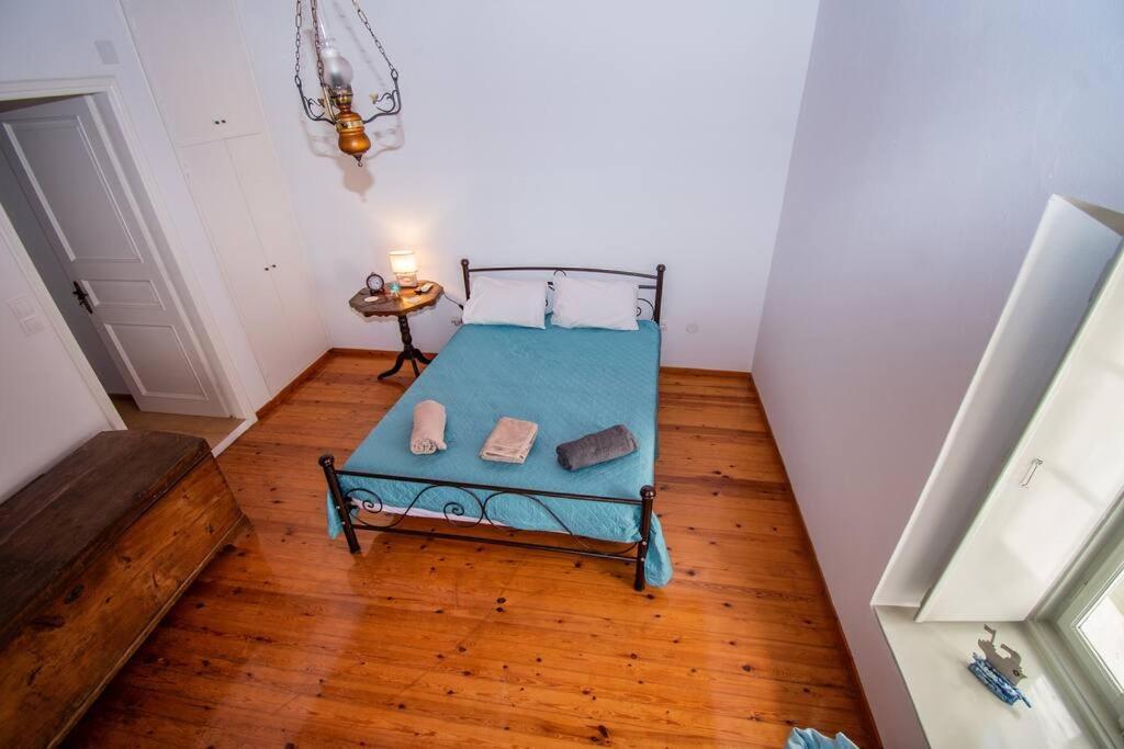 Iolis Loft Hydra Apartment Bagian luar foto